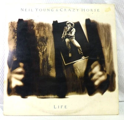 Neil Young & Crazy Horse «Жизнь» виниловая пластинка LP альбом 1987 Geffen Records Earth - Изображение 1 из 4