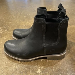 Chaco Fields Chelsea Waterproof Boots Womens Size 9.5 Black Ankle Pull On - Picture 1 of 10