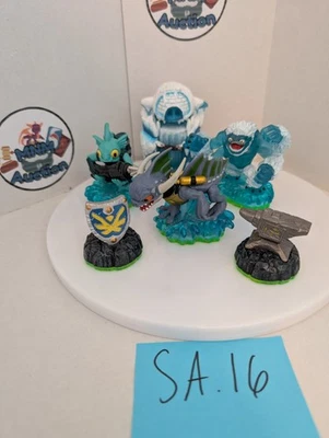 Набор фигурок Skylanders Spyro's adventure Water and Adventure Element - Изображение 1 из 4