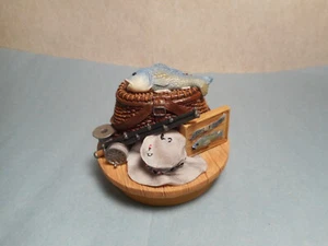 Our America Gone Fishing Candle Topper NEW - Picture 1 of 5