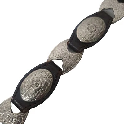 Cinturón Concho Mujer Mediano Cuero Marrón Tono Plateado Floral Ajustable LEER Foto 1 de 4