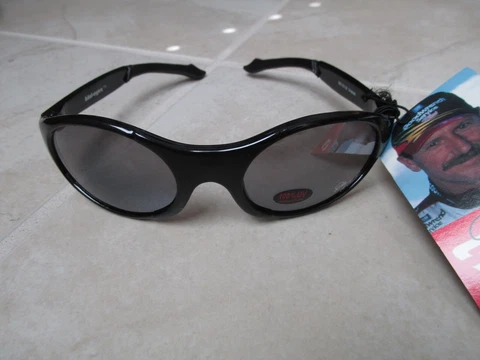 NEW NASCAR Dale Earnhardt Sr. #3 Idol eyez sunglasses 100% UV Protection BLACK Cover
