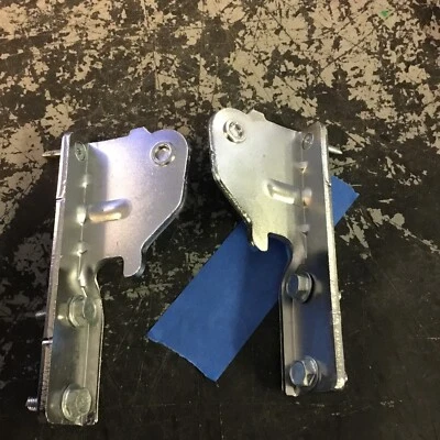 Bisagra central para refrigerador Kenmore P/N AEH73856222 AEH73856221 (322) Foto 1 de 4