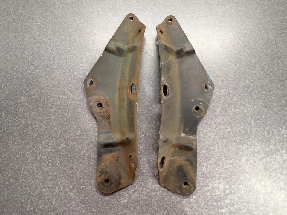 1963 1964 1965 Buick Riviera Hood Hinge Brackets 63 64 65 Pair Mounting Brackets - Image 1 of 4