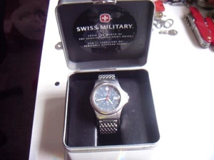 Swiss Military Stainless Watch Mens with original box and manual 095.0467 - Picture 1 of 9
