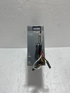 Mitsubishi Servo Drive MR-JE-70A - Picture 1 of 7