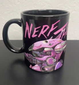 Blizzard Overwatch D.Va Nerf 2018 ¡Esto! Taza de té de café Meka surrealista - Imagen 1 de 6