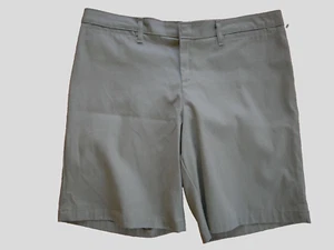 Dickies Women's 10" Stretch Twill Shorts 16 NEW Desert Sand - Picture 1 of 4