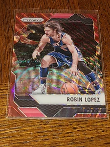 BULLS ROBIN LOPEZ 2016-17 PANINI PRIZM RUBY WAVE PRIZM #26 - Picture 1 of 1