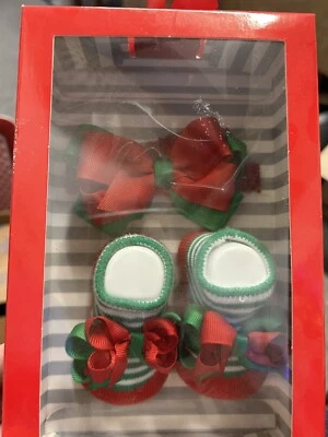 Baby Essentials  Baby Headband and Bow Socks Set NEW - Image 1 of 4