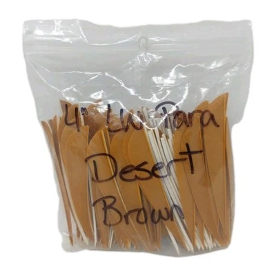 Paquete de 100 plumas de flecha de tiro con arco de 4" ala izquierda: marrón desierto parabólico Foto 1 de 3