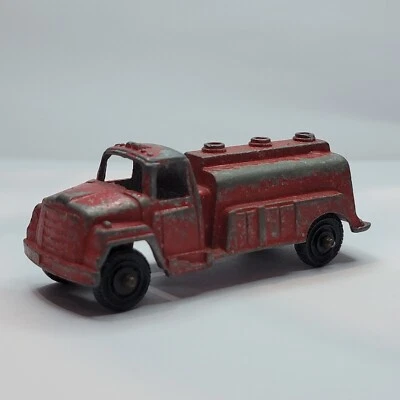 Vintage Caminhão-tanque Vermelho Tootsie Brinquedo Diecast 2,5 Polegadas Lote 6113 - Imagem 1 de 4