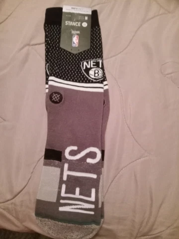 Stance NBA Brooklyn Nets Crew Socks Men's Medium 6-8.5 or Women's 8-10.5 Cover