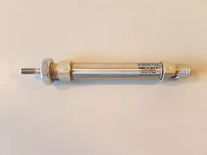 Festo DSNU-16-50-P-A Cilindro rotondo pneumatico doppia azione - 19201 - Foto 1 di 3