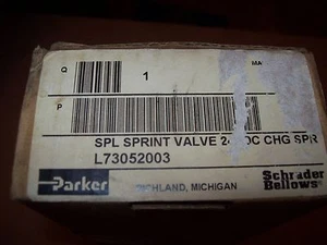 NEW PARKER L73052003 5 PORT 4 WAY 2 POST SOLENOID DIRECTIONAL VALVE 24VAC P1199 - Foto 1 di 8