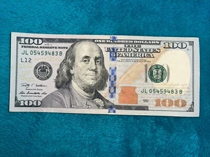 100 Dollar Bill Star Note 2009 JL05459483B - Picture 1 of 6