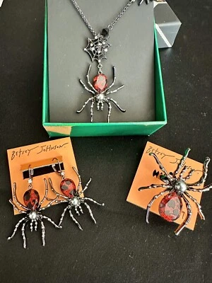 Betsey Johnson Spider Halloween Set 3 Jewelry/Necklace, Ring 7.5/ Earrings - Image 1 of 4