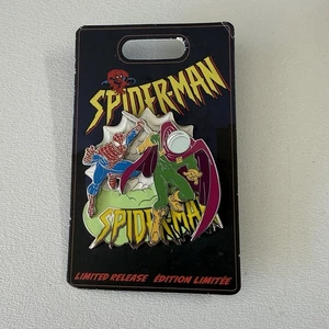 2023 Disney Parks Marvel Classic Spiderman vs Mysterio Limited Release Pin - Bild 1 von 5