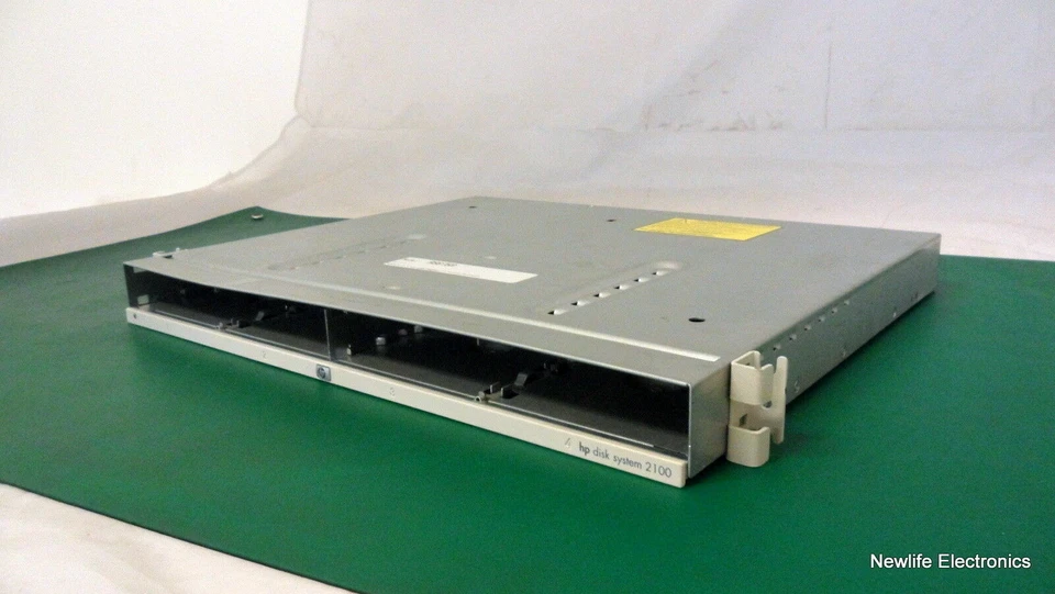 HP A5675-69003 Enclosure Assembly for Disk System 2100 A5675-67003 A5675-62001 - Image 1 of 4