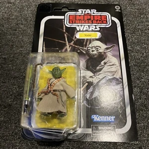 Hasbro Star Wars The Black Series The Mandalorian - Yoda 6in. Action Figure... - Picture 1 of 5