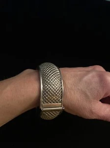 Vtg MCM 70’s Sarah Coventry Costume Jewelry Silver Tone Hinge WIDE Cuff Bracelet - Picture 1 of 3