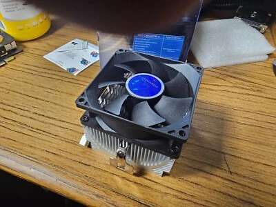 Foxconn NBT-CMAM23B-C AM2 CPU Fan - Image 1 of 3