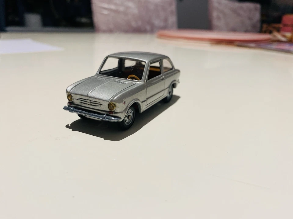 Fiat Mebetoys 850 A1 plata 1/42 vintage Italia 1969-1970 Foto 1 de 4