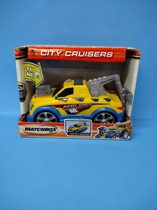 Matchbox 2004 City Cruisers Tow Truck Diesel Force Lights Sounds  - Picture 1 of 4