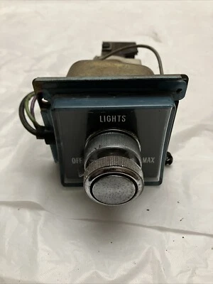 1971-73 CADILLAC DEVILLE FLEETWOOD ELDORADO CALAIS OEM HEADLIGHT SWITCH - Image 1 of 4