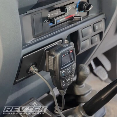 UHF Radio Handpiece Mount for Toyota LandCruiser 76 78 79 Series - image 1 of 4