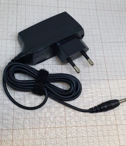 Original Nokia ACP-12E charger NEW EOL ITEM bulk pack - Picture 1 of 3