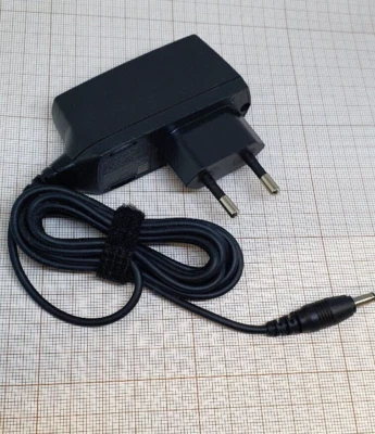 Оригинальное зарядное устройство Nokia ACP-12E, НОВЫЙ ТОВАР EOL, оптовая упаковка - Изображение 1 из 3