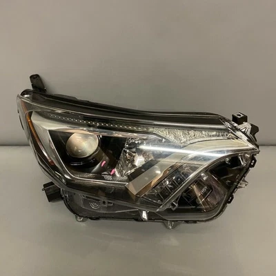 TOYOTA RAV4 HEADLIGHT RIGHT PASSENGER 2016 2017 2018 HALOGEN OEM  Foto 1 de 4