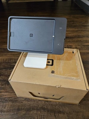 Квадратная подставка POS для iPad — (2-е поколение, USB-C)  - Изображение 1 из 2
