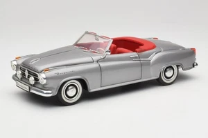08411 Borgward Isabella Cabriolet Silver Revell 1/18 - Picture 1 of 8