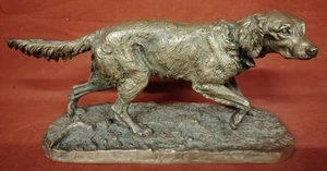 Bellissima antica scultura in bronzo raffigurante un setter - Foto 1 di 17