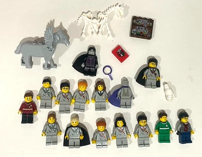 Vintage LEGO Harry Potter Minifigure Lot Horses, Minifigures, Accessories - Image 1 of 3