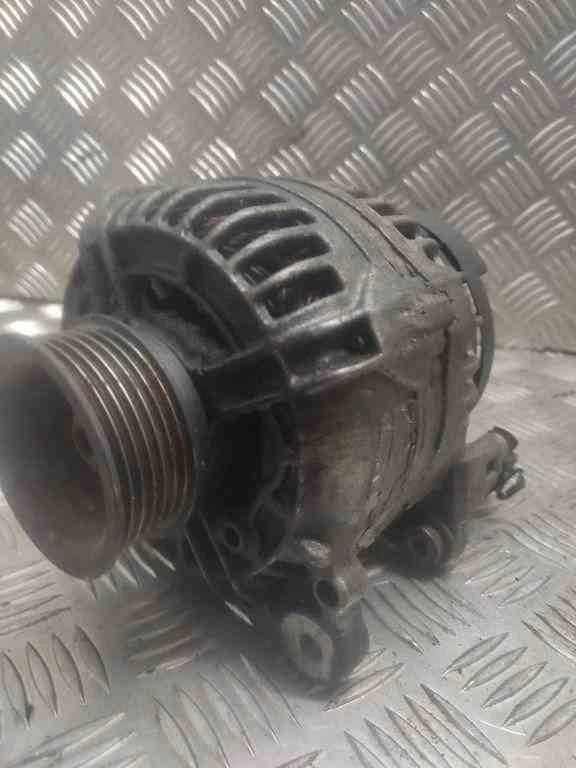 VOLVO V70 II SW Generator 2.46 Diesel 103kw 2000 32010988 - Immagine 1 di 1