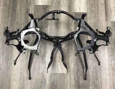 BMW K1200LT 1997-2004, SOPORTE CARENADO PARTE DE ESTANCIA DELANTERA # 46632307917 Foto 1 de 4