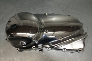 Bonita cubierta de embrague Kawasaki Vulcan VN800B VN 800B fabricante de equipos originales usada - Imagen 1 de 7