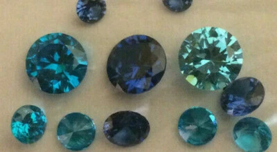 Cubic Zirconia - In Sapphire & Topaz Colours  Round   Best Quality   2-8 mm      - Image 1 of 4