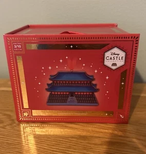 Disney Castle Collection 3/10 Mulan Ornament Decoration Tree Limited - Picture 1 of 4