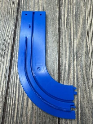 Tomy Big Big Cargador Pieza de Repuesto Vintage 1994 Pista Azul Parte B Foto 1 de 3