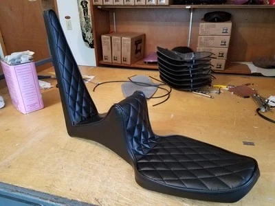 SULLY'S CUSTOMS  SPORTSTER SEAT FOR HARLEY DAVIDSON xl883 xl1200 82-2003  - Image 1 of 4