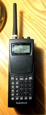 Radio Shack  Dual Trunking Handheld Scanner 1000 Channels - Image 1 of 4