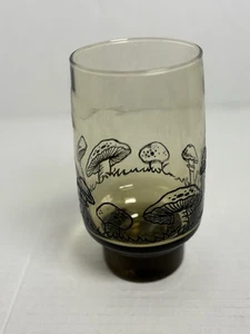 1 Libbey Tawny Smoke Brown Mushroom Drinking Glass 8 Oz - Picture 1 of 2