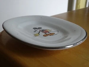 ONNAING 1 ANCIEN PETIT PLAT DE DINETTE EN FAIENCE WALT DYSNEY mickey - Picture 1 of 5