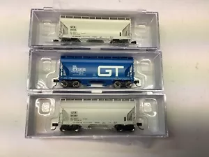 Athearn #24670 N scale “GTW” 2 bay center flow hopper 3 pack - Picture 1 of 3