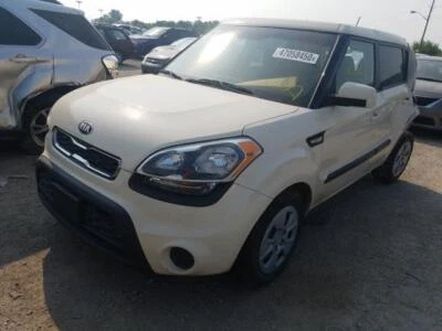 Used Radiator fits: 2013 Kia Soul AT Grade B Foto 1 de 4