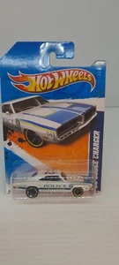 Hot Wheels '69 Dodge Charger 166/244 - White 2010 Mainline T9873 New In Package - Picture 1 of 6